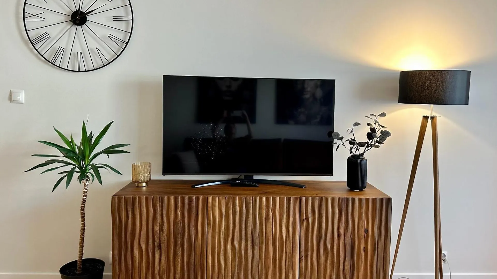 Millennium Skorosze Mango Apartment Warsaw