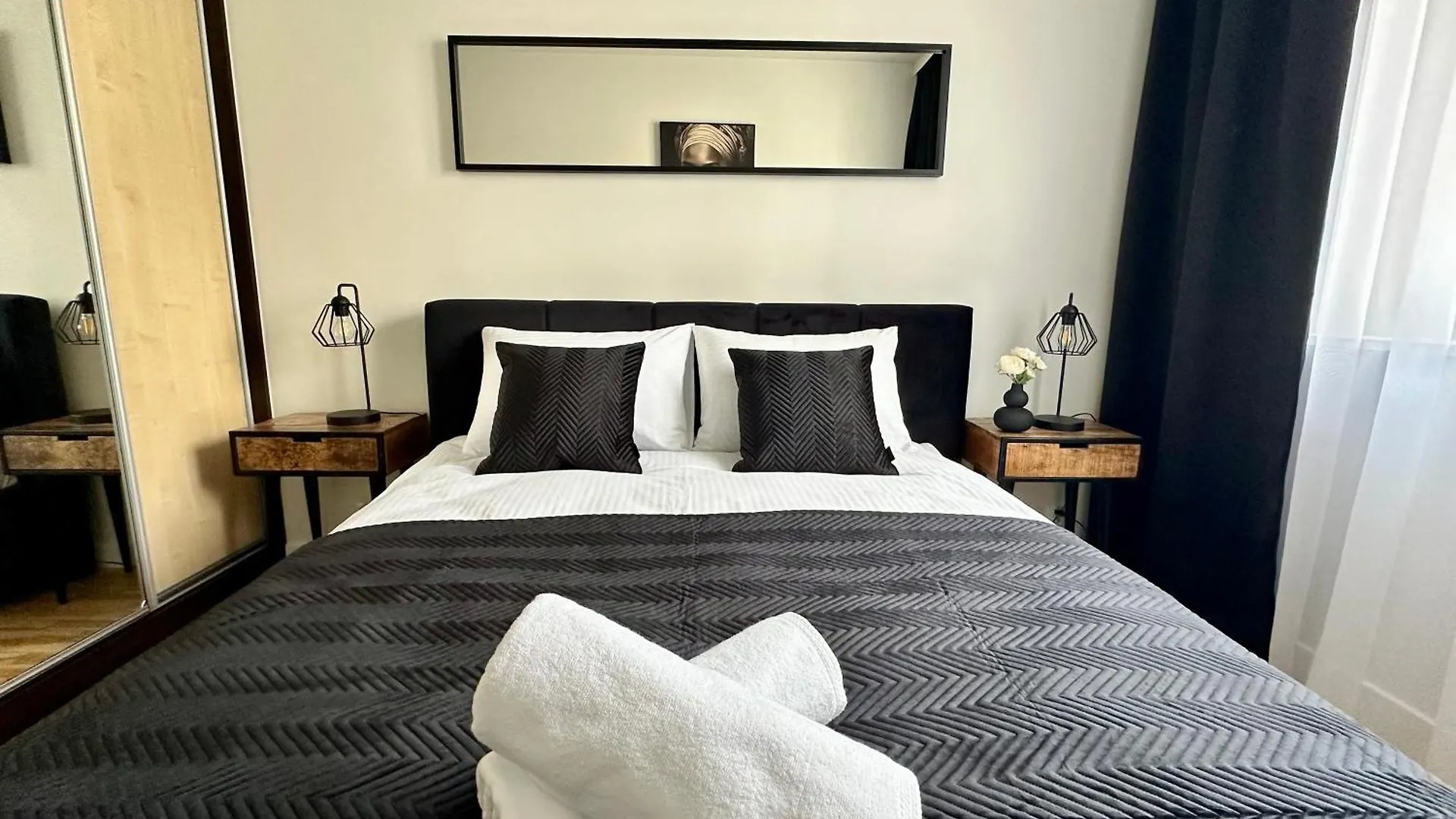 Millennium Skorosze Mango Apartment Warsaw